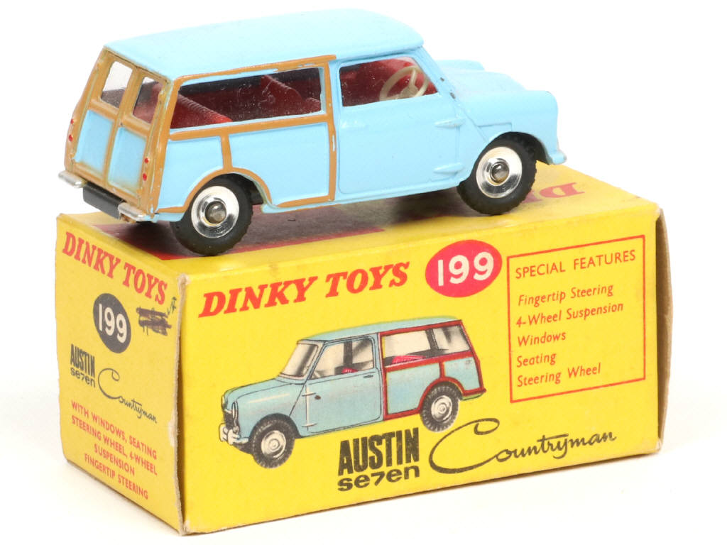 Lot 277 - DINKY TOYS (GB) (1)