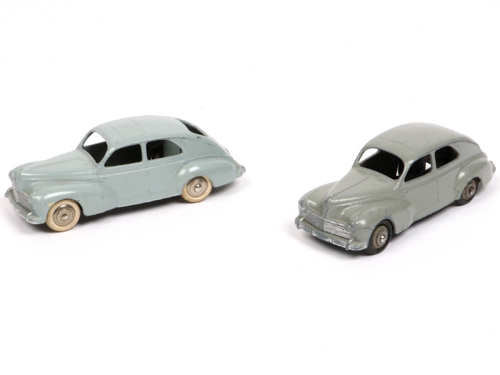 Lot 243 - DINKY TOYS (FRANCE) (2)