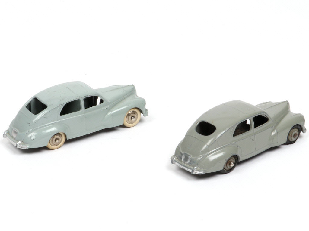 Lot 243 - DINKY TOYS (FRANCE) (2)