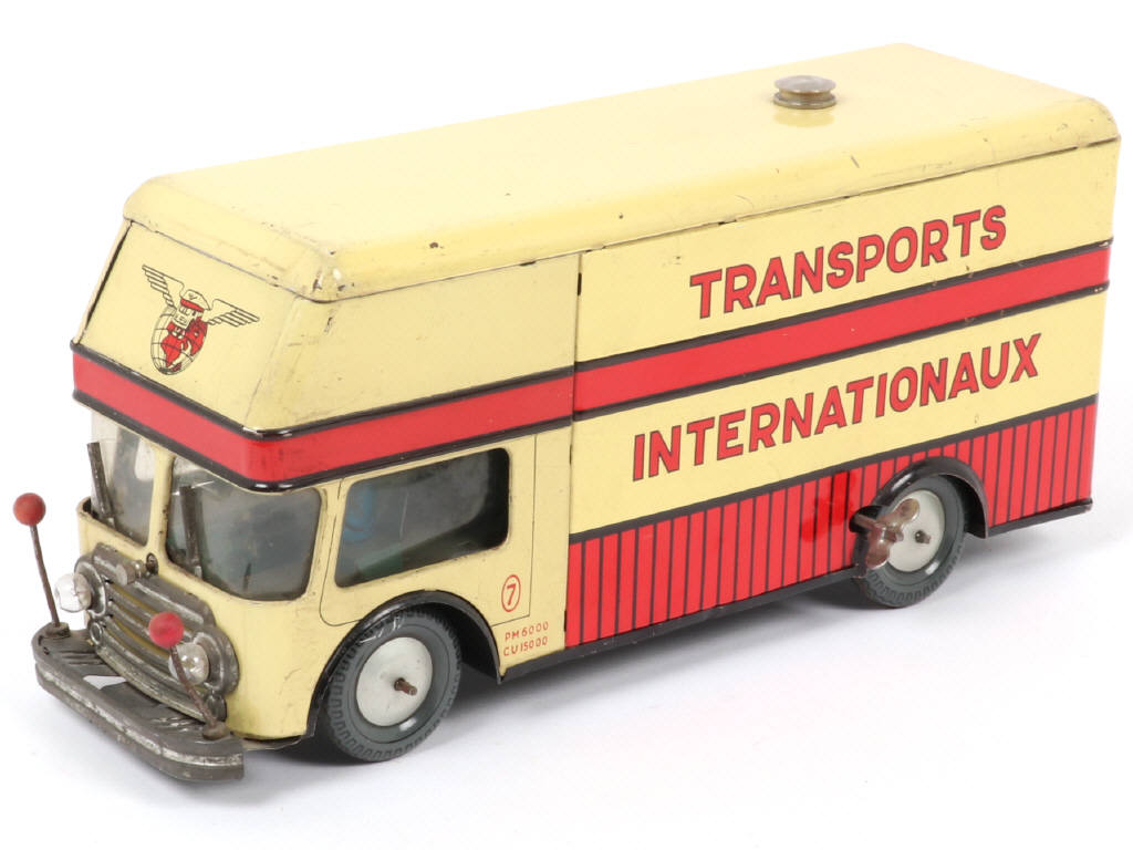 Lot 77 - JOUSTRA (FRANCE) (1)