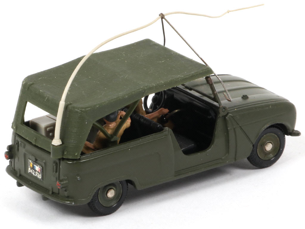 Lot 193 - DINKY TOYS (FRANCE) (1)