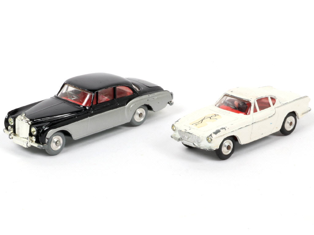 Lot 242 - CORGI TOYS (GB) (2)