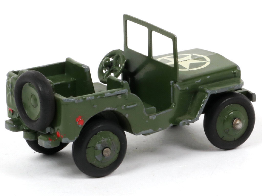 Lot 134 - LEMECO (SUEDE) (1)