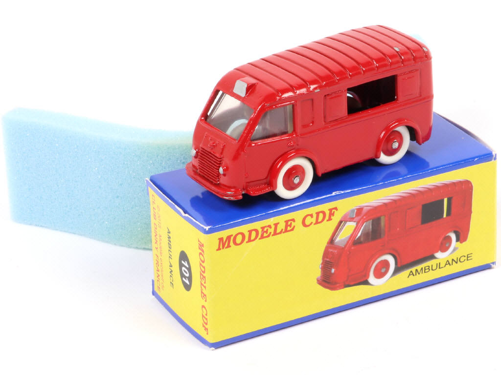 Lot 160 - CLUB DINKY FRANCE (1)