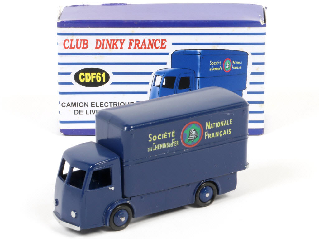 Lot 162 - CLUB DINKY FRANCE (1)