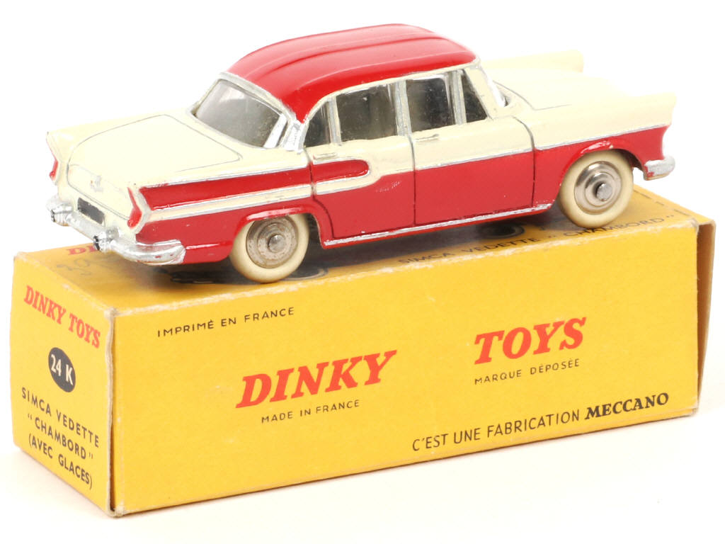 Lot 194 - DINKY TOYS (FRANCE) (1)
