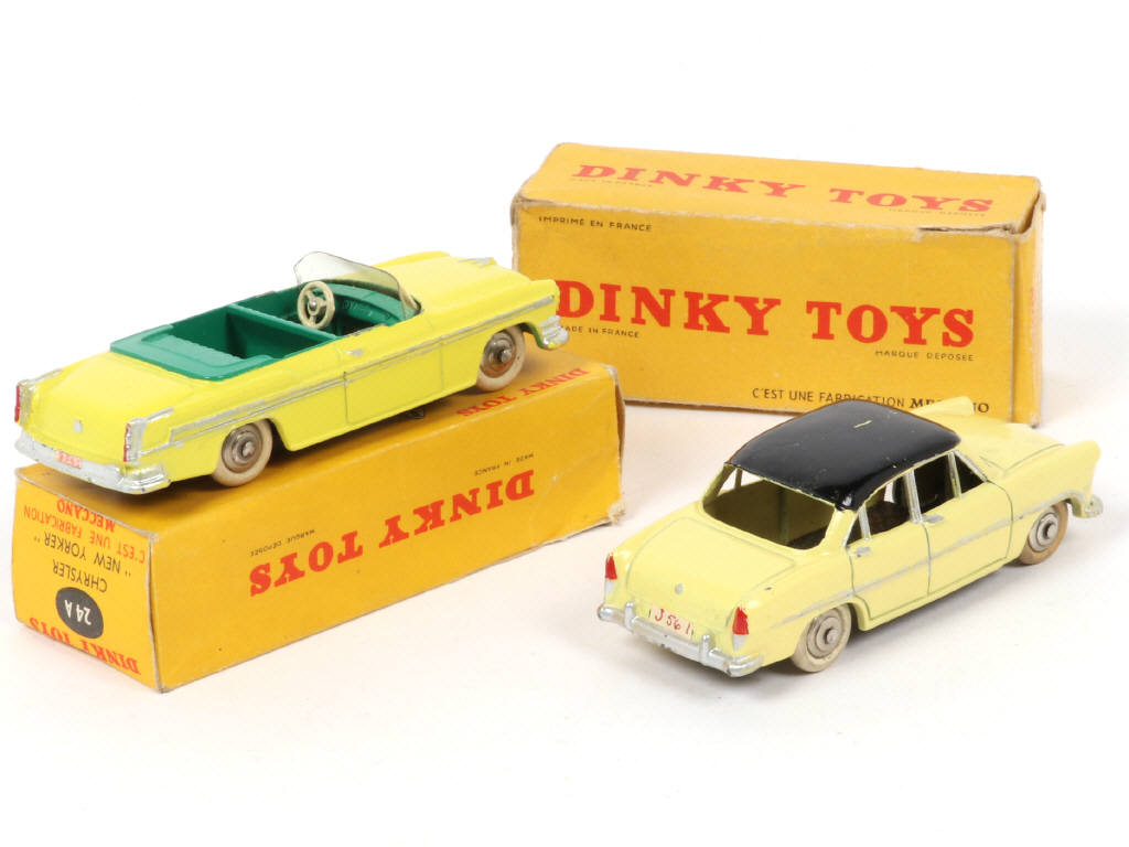 Lot 221 - DINKY TOYS (FRANCE) (2)