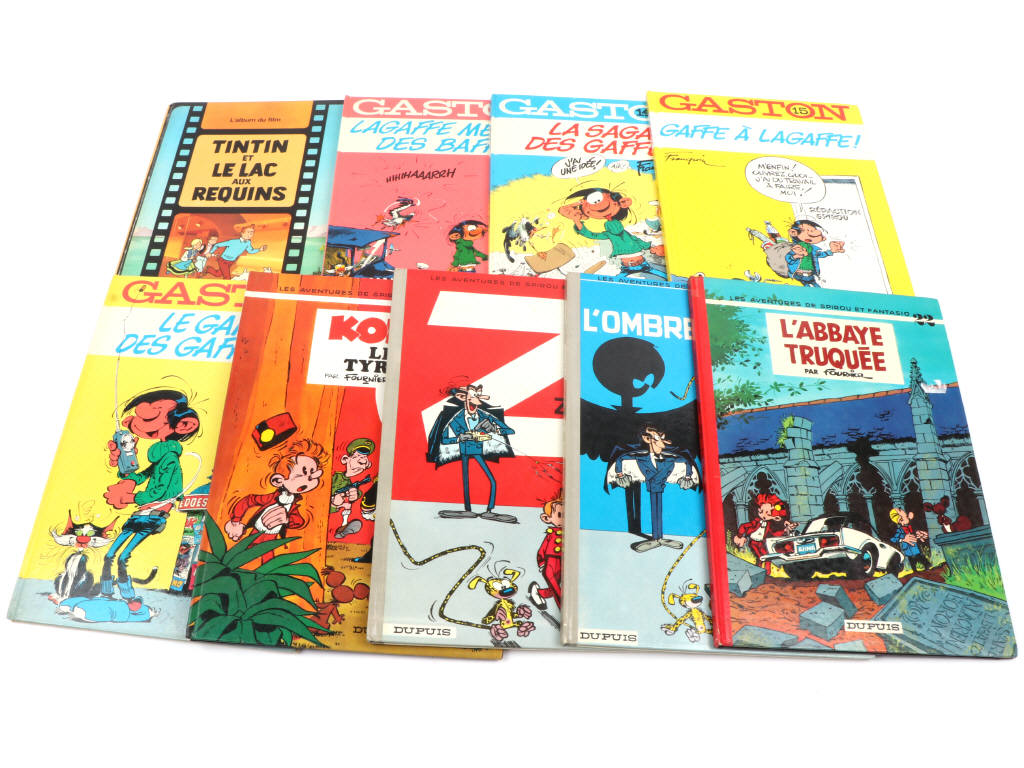 Lot 194 - DIVERS (17)