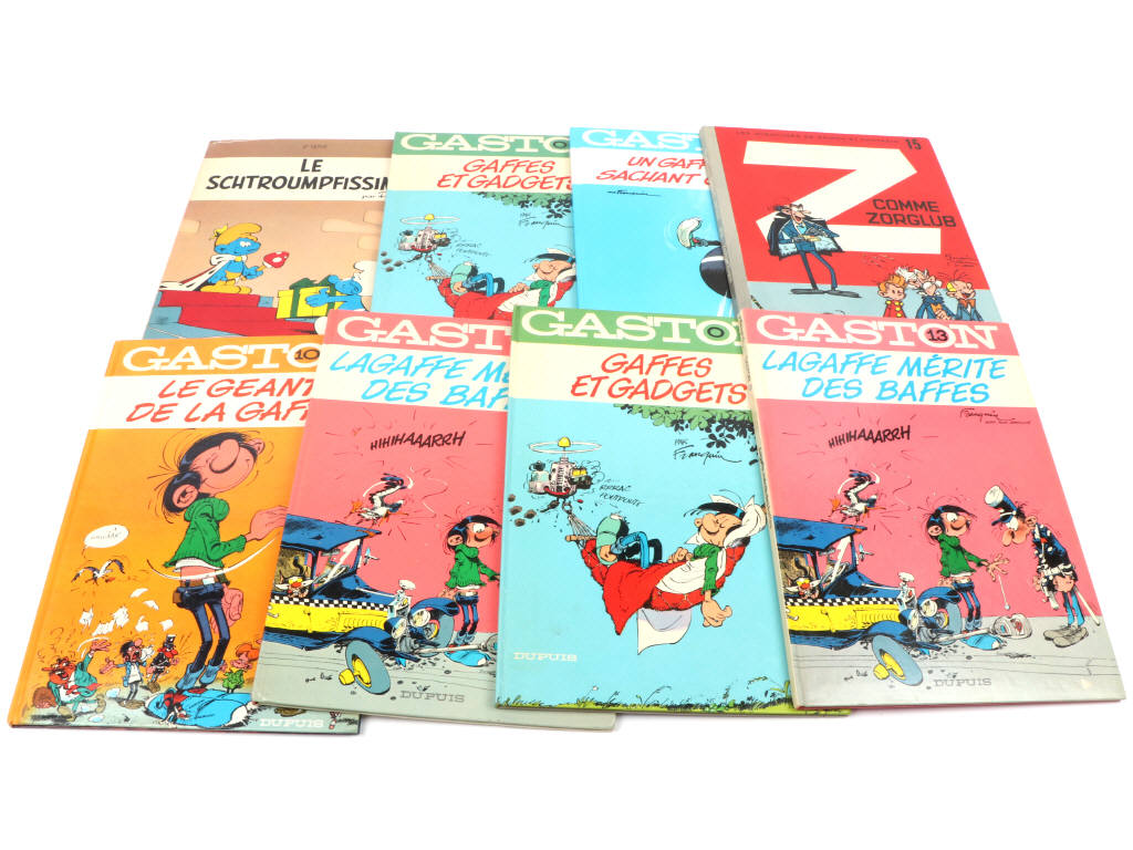 Lot 193 - DIVERS (16)
