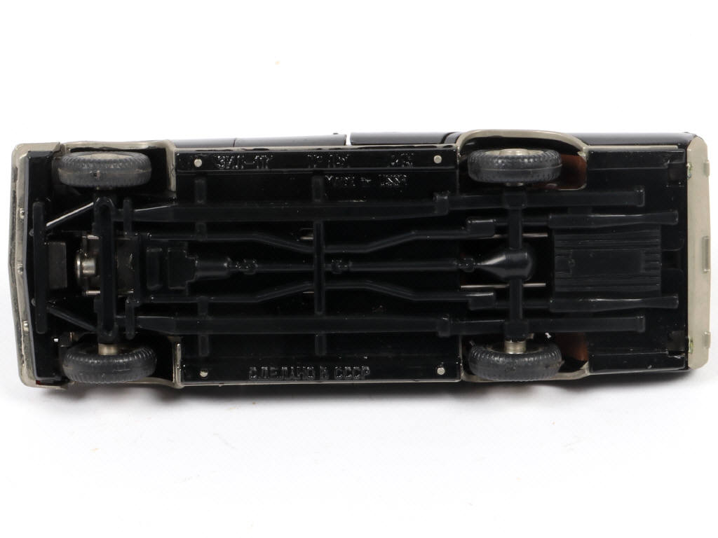 Lot 74 - DIVERS (URSS) (2)