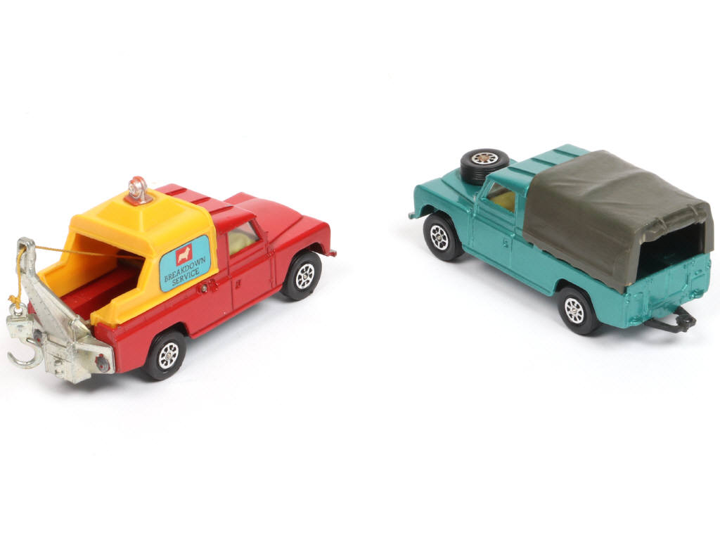 Lot 143 - CORGI TOYS (GB) (2)