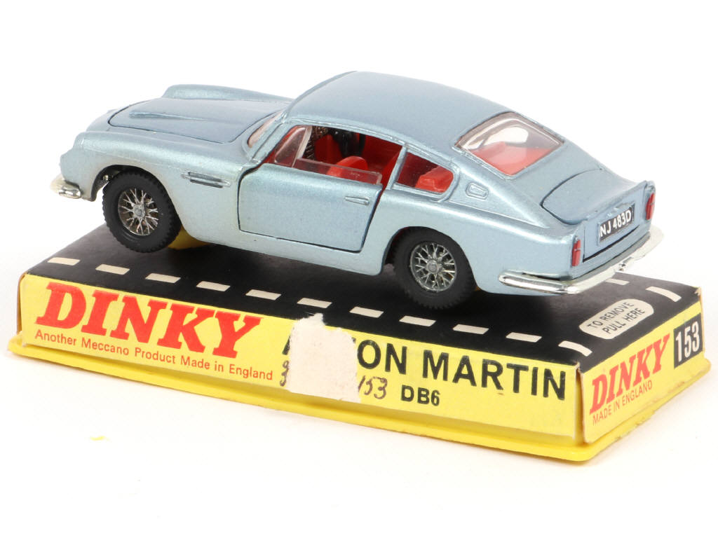 Lot 146 - DINKY TOYS (GB) (1)