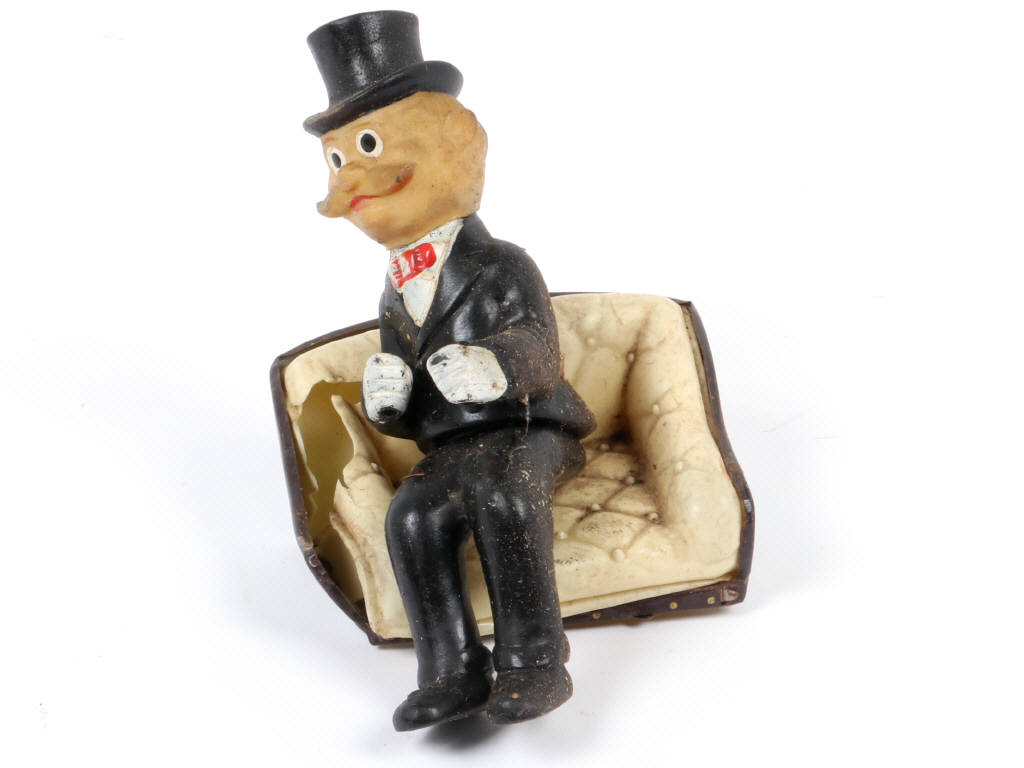 Lot 108 - DIVERS (4)