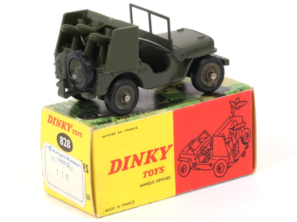 Lot 248 - DINKY TOYS (FRANCE) (1)