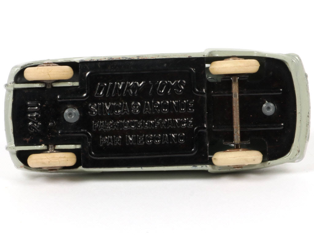 Lot 212 - DINKY TOYS (FRANCE) (1)