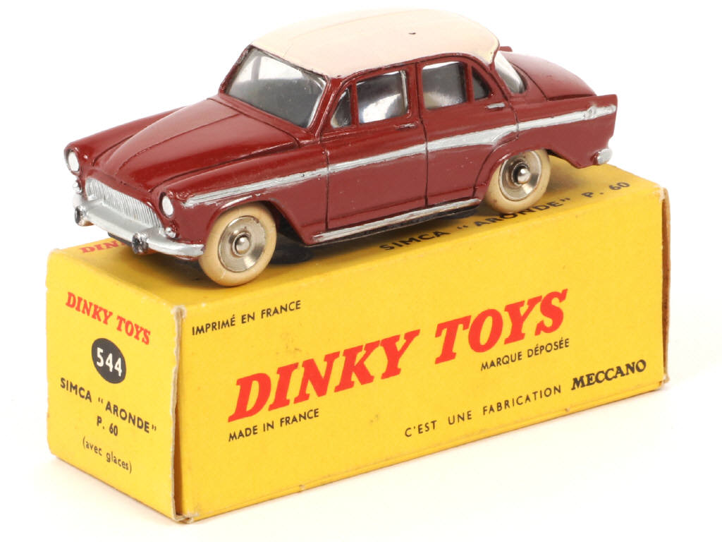 Lot 234 - DINKY TOYS (FRANCE) (1)