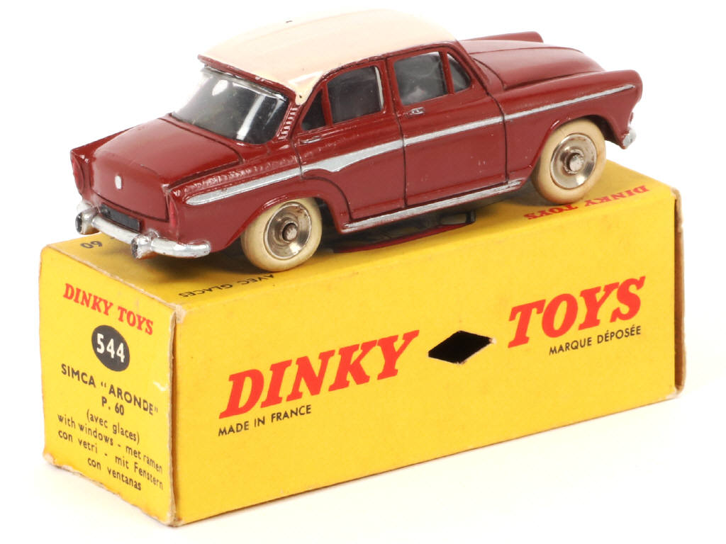 Lot 234 - DINKY TOYS (FRANCE) (1)