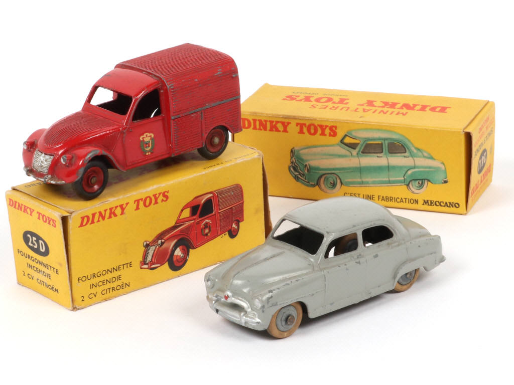 Lot 254 - DINKY TOYS (FRANCE) (2)