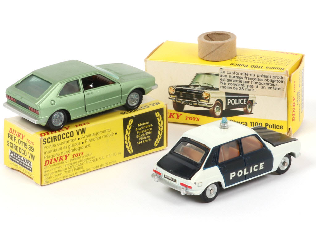 Lot 251 - DINKY TOYS (FRANCE) (2)