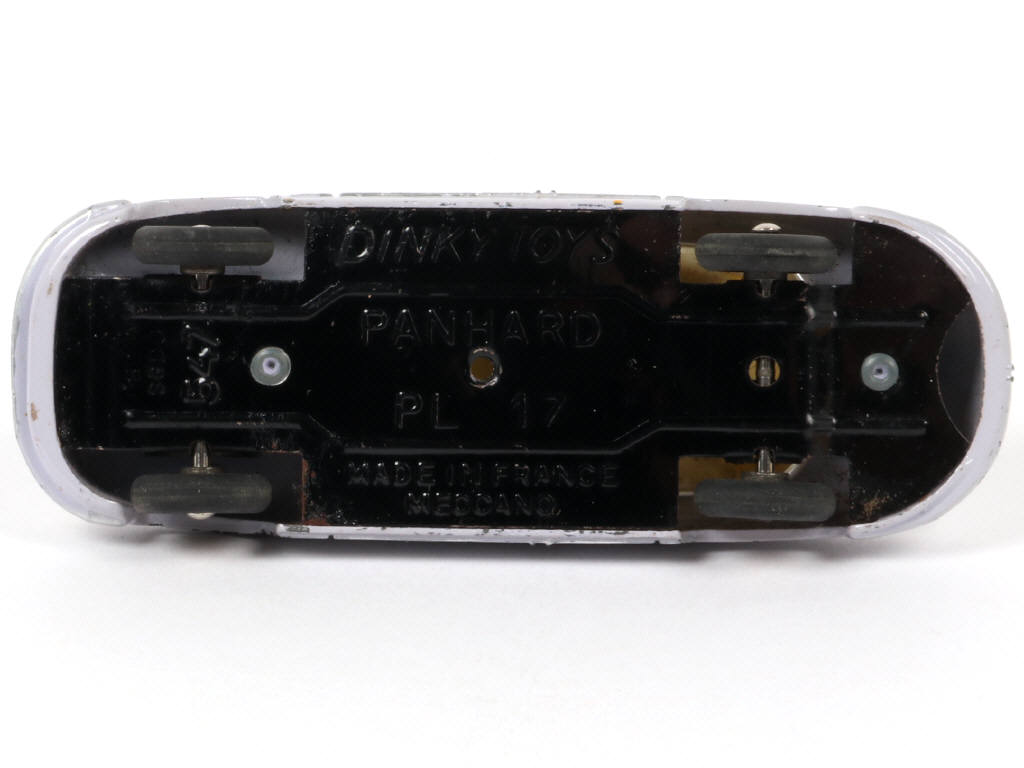 Lot 236 - DINKY TOYS (FRANCE) (1)