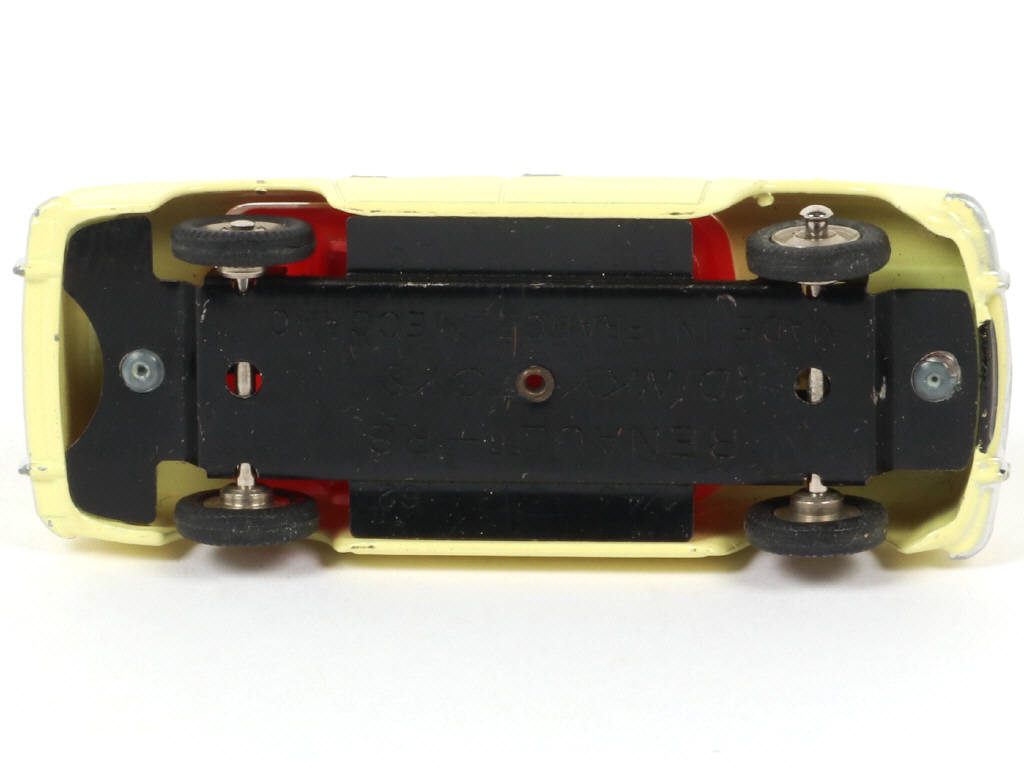 Lot 223 - DINKY TOYS (FRANCE) (1)