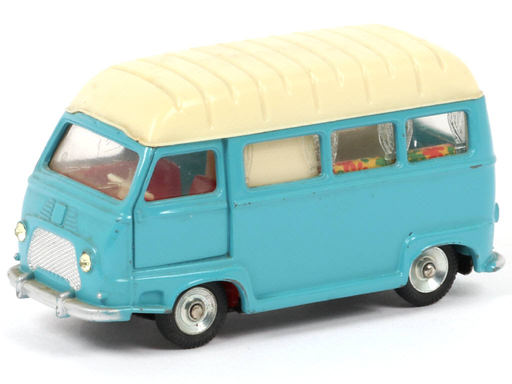 Lot 244 - DINKY TOYS (FRANCE) (1)