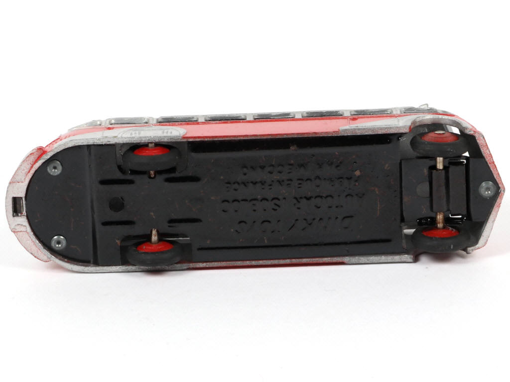 Lot 211 - DINKY TOYS (FRANCE) (1)