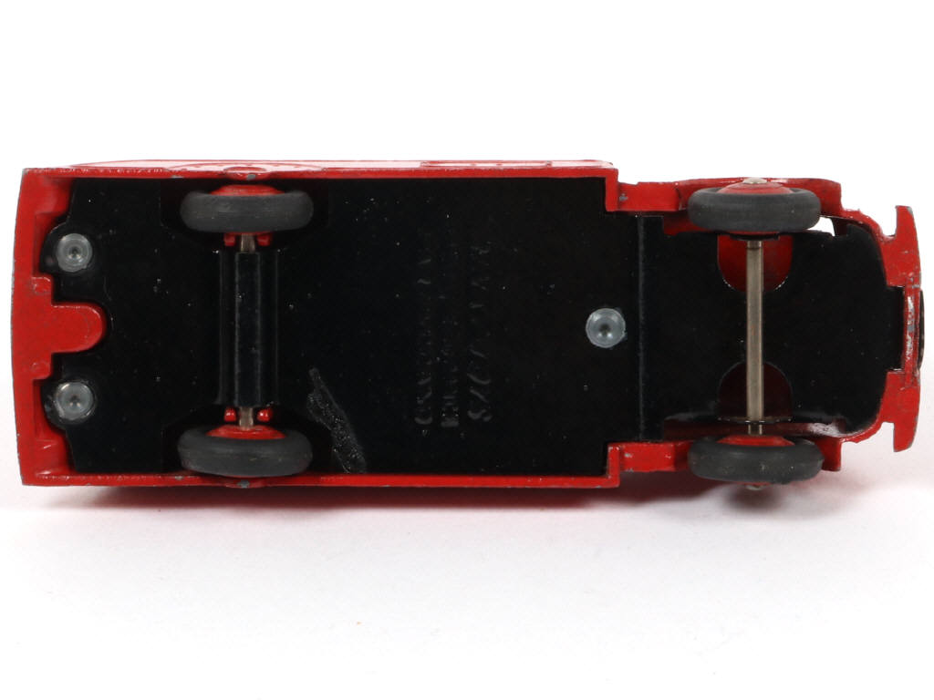 Lot 208 - DINKY TOYS (FRANCE) (1)