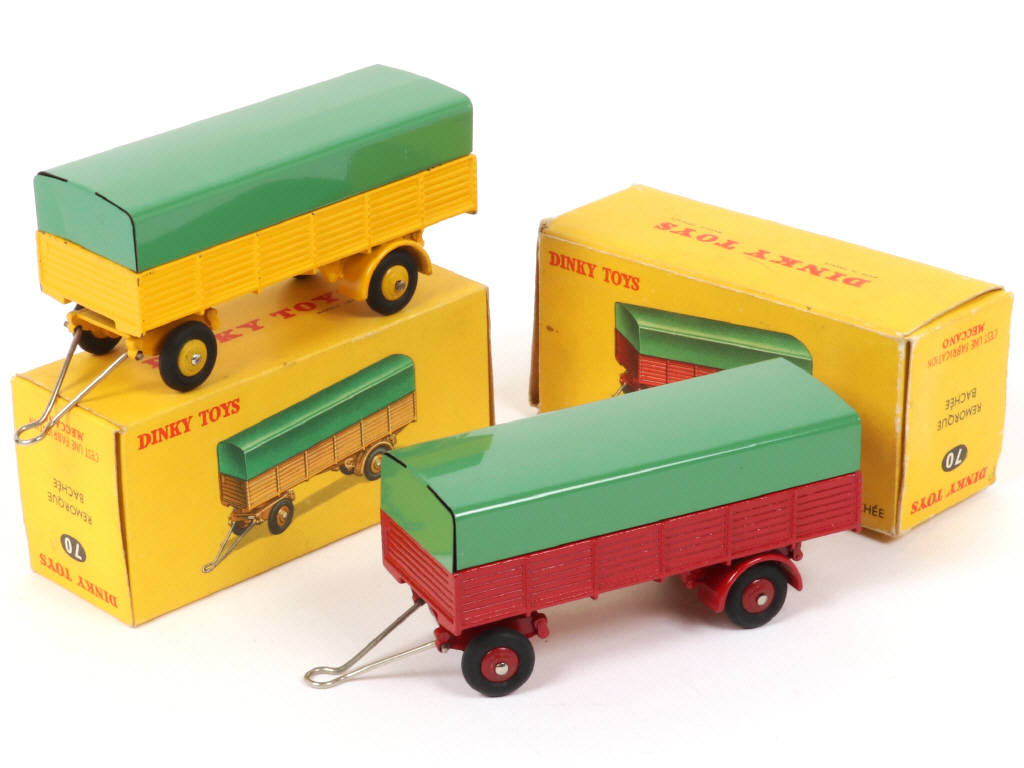 Lot 250 - DINKY TOYS (FRANCE) (2)