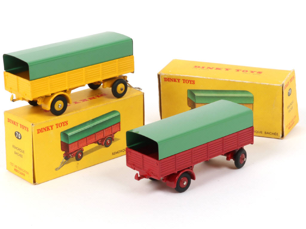 Lot 250 - DINKY TOYS (FRANCE) (2)