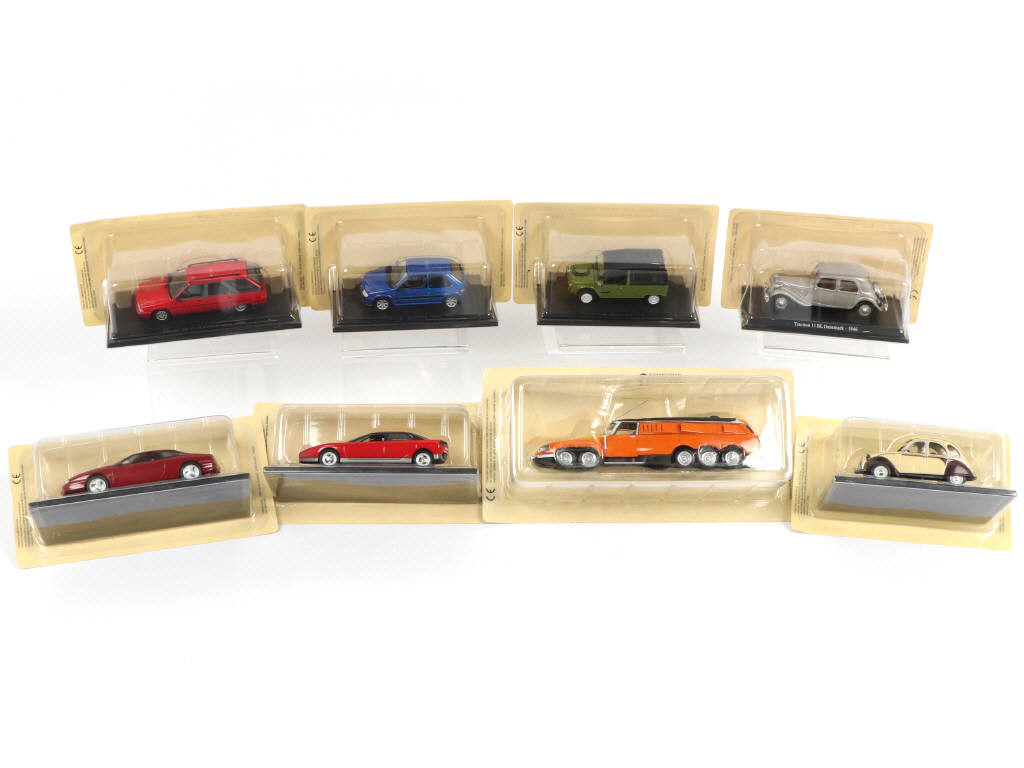 Lot 150 - EDITIONS ATLAS (FRANCE) (8)