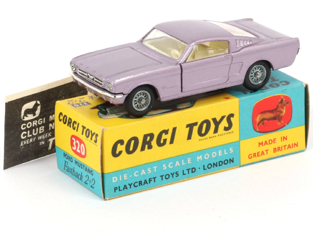 Lot 197 - CORGI TOYS (GB) (1)