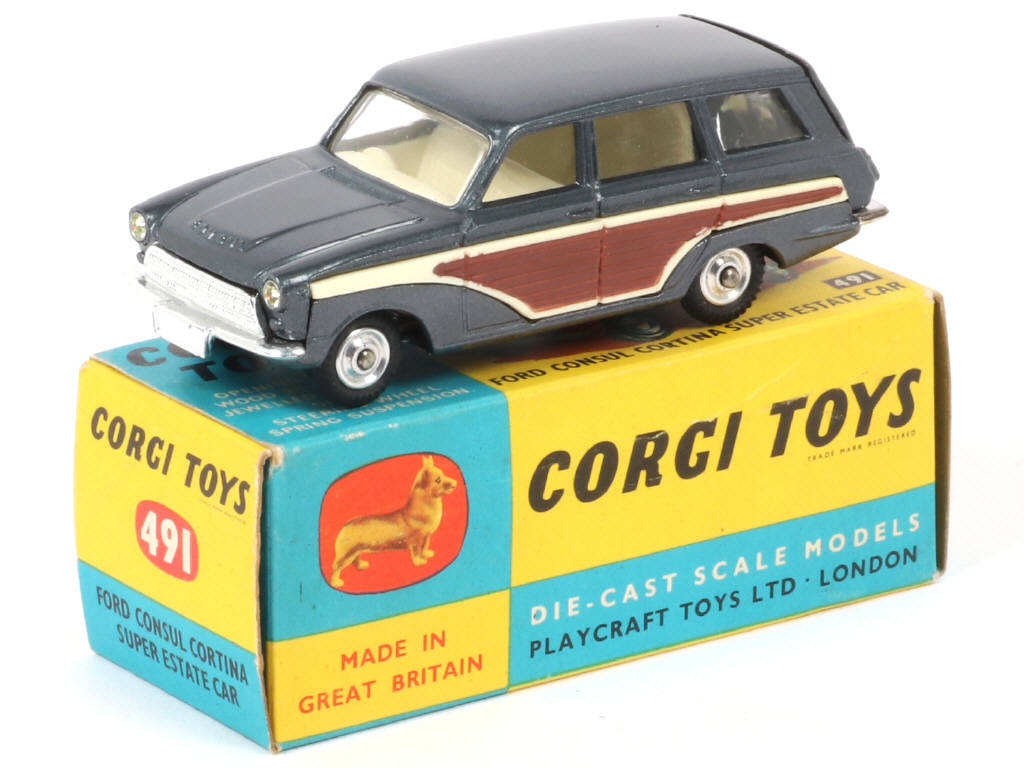 Lot 202 - CORGI TOYS (GB) (1)