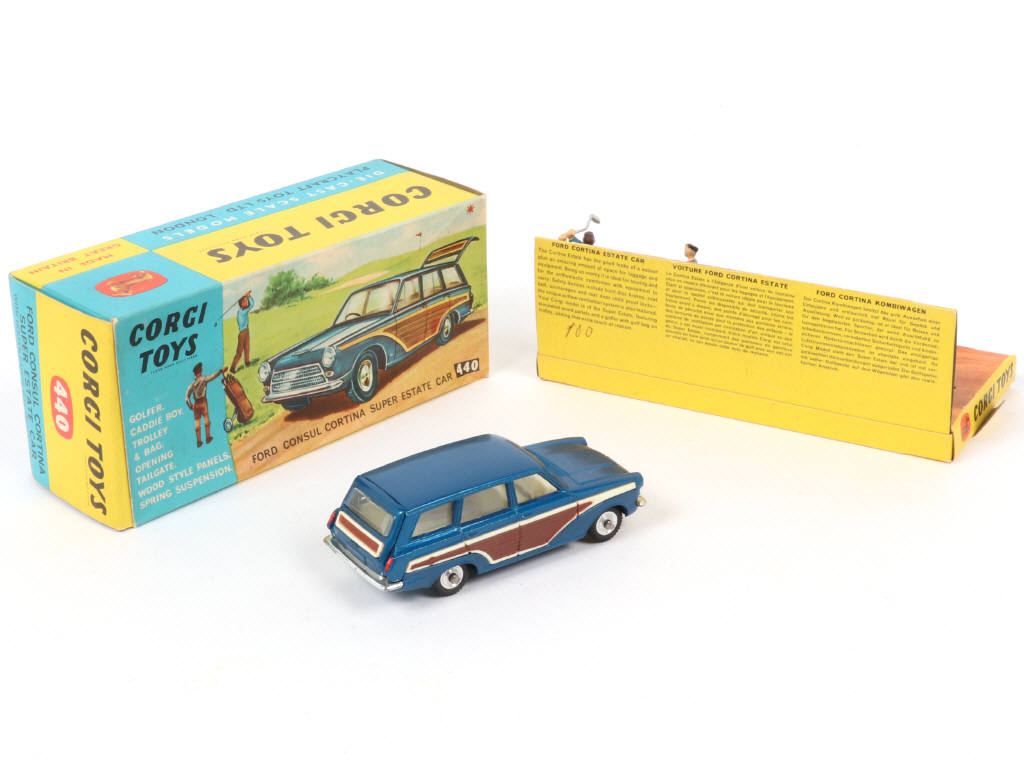 Lot 201 - CORGI TOYS (GB) (1)