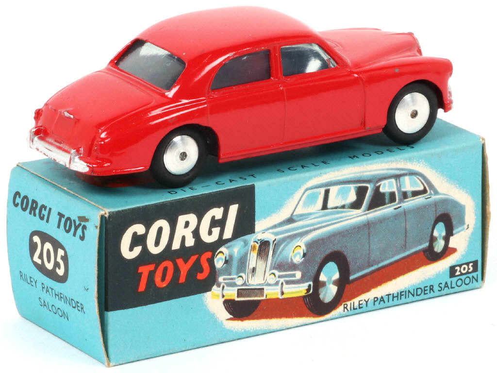 Lot 189 - CORGI TOYS (GB) (1)
