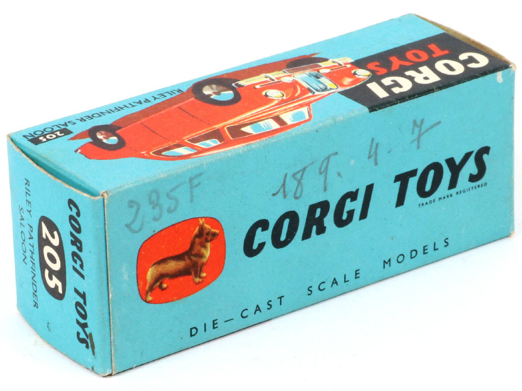 Lot 189 - CORGI TOYS (GB) (1)