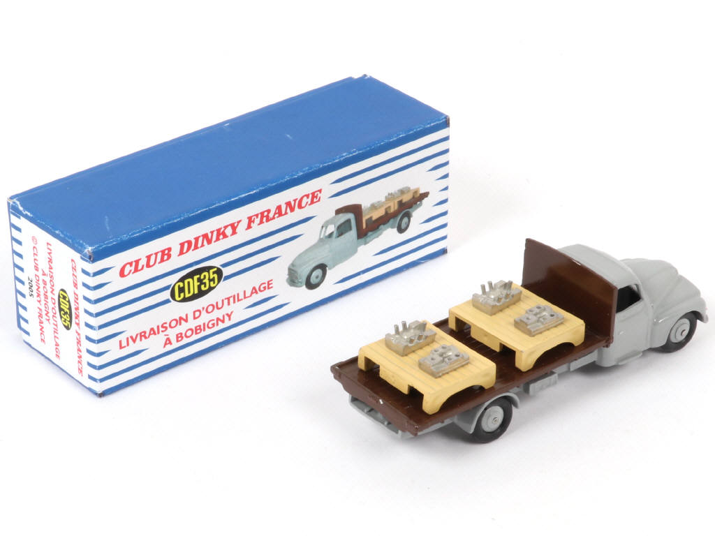 Lot 273 - CLUB DINKY FRANCE (1)