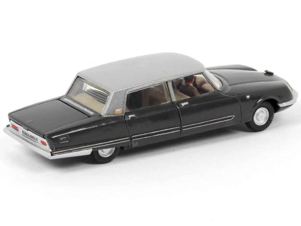 Lot 270 - CLUB DINKY FRANCE (1)