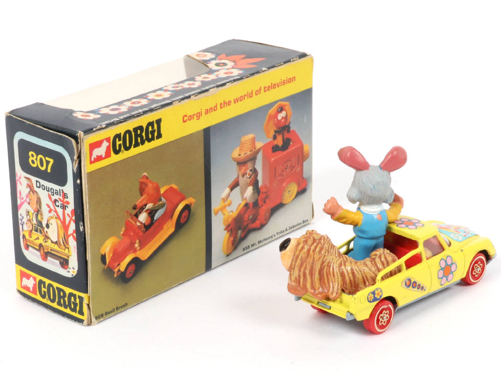 Lot 183 - CORGI TOYS (GB) (1)