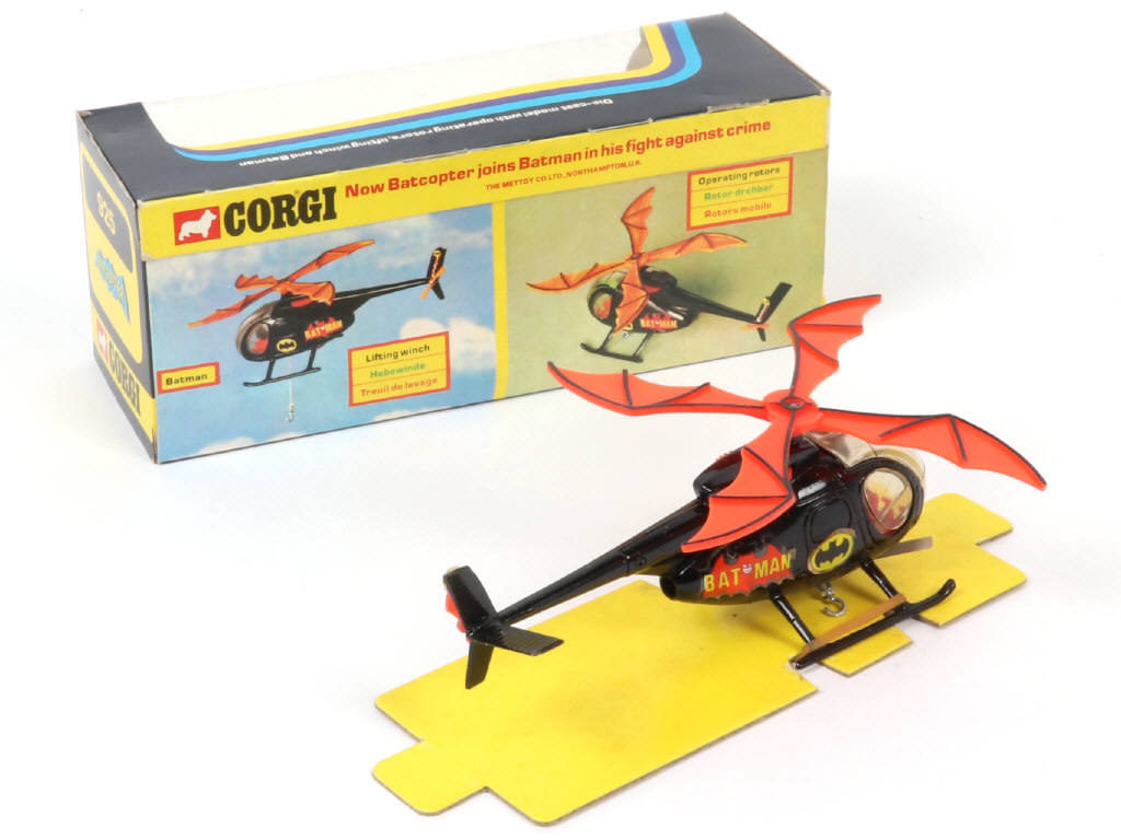 Lot 152 - CORGI TOYS (GB) (2)