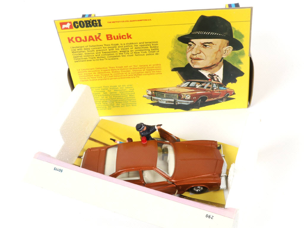 Lot 177 - CORGI TOYS (GB) (1)