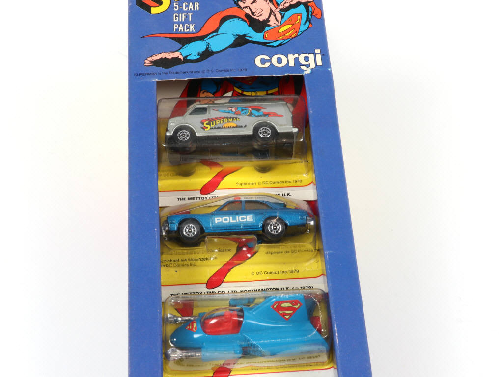 Lot 160 - CORGI TOYS (GB) (1)