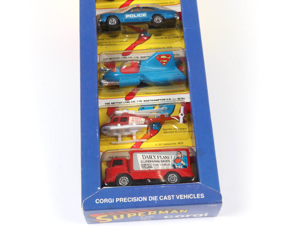 Lot 160 - CORGI TOYS (GB) (1)