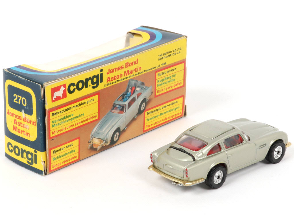 Lot 163 - CORGI TOYS (GB) (1)