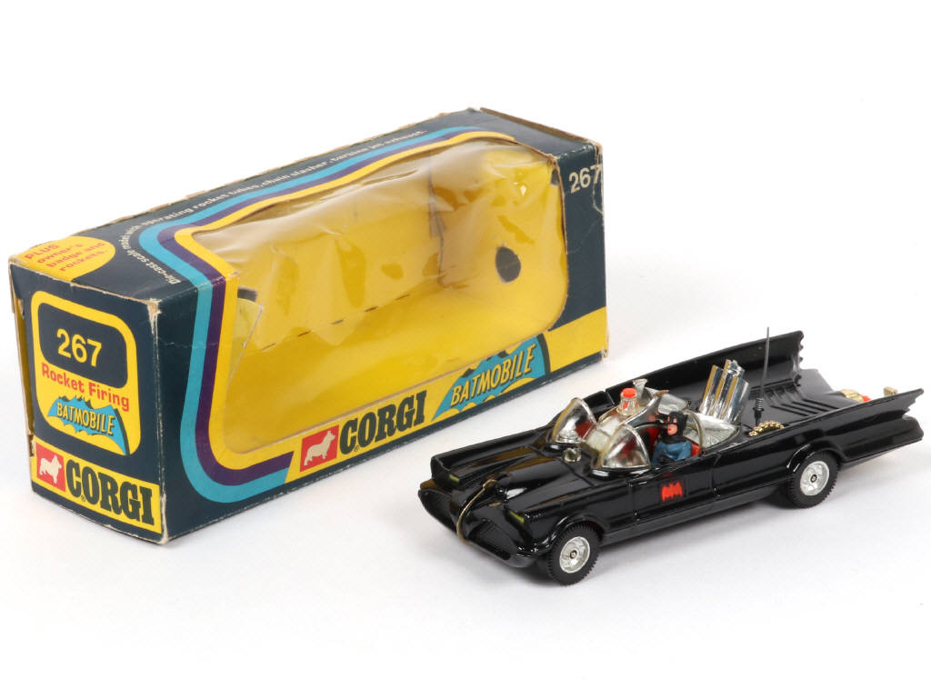 Lot 145 - CORGI TOYS (GB) (1)