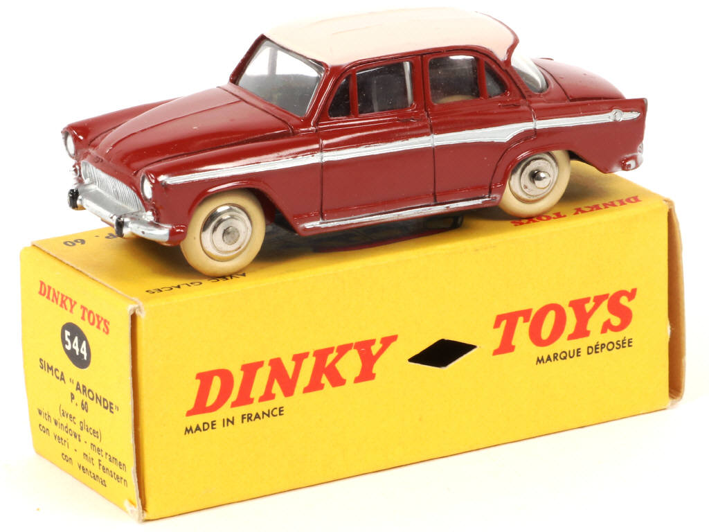 Lot 351 - DINKY TOYS (FRANCE) (1)