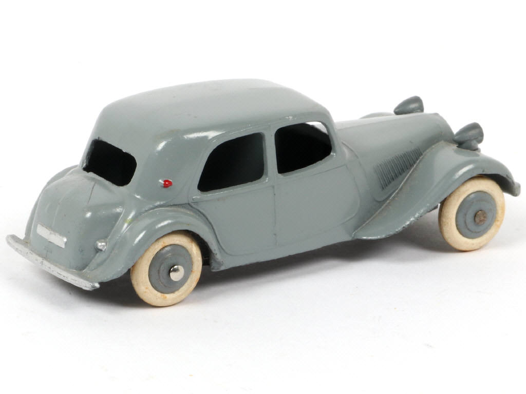 Lot 294 - DINKY TOYS (FRANCE) (1)
