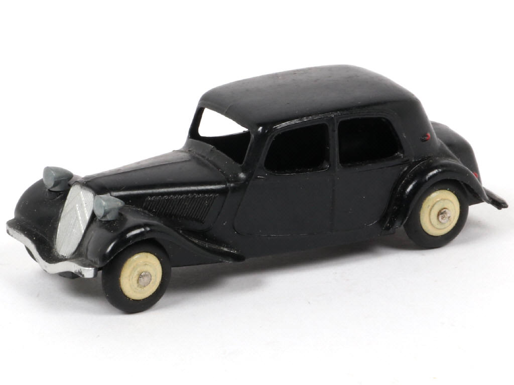 Lot 292 - DINKY TOYS (FRANCE) (1)