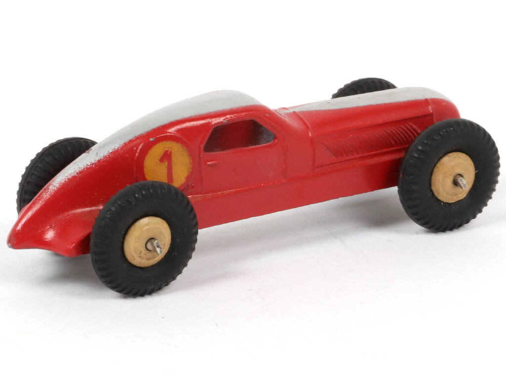 Lot 284 - DINKY TOYS (FRANCE) (1)