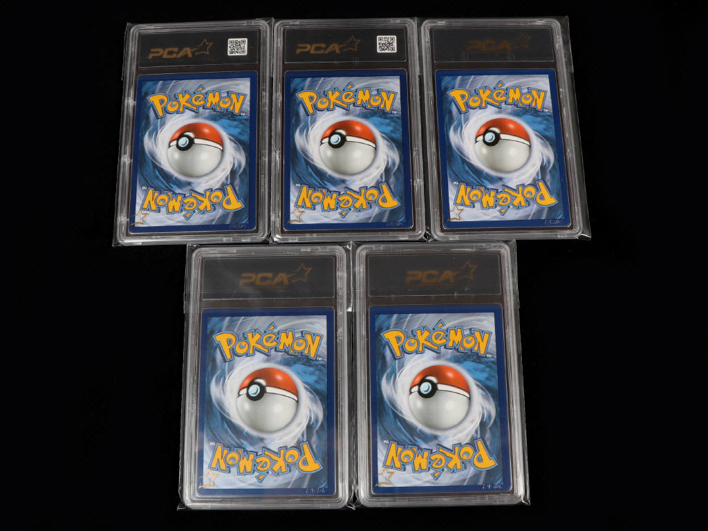 Lot 112 - POKEMON COMPANY (USA) (5)